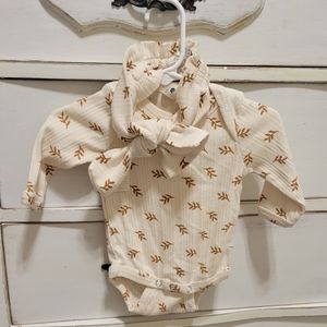 Kate Quinn onsie and matching bow